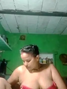 Snapshot of Shivani09900 chatting on 9, 7, 2026 Shivani09900 online show from 9, 7, 2026