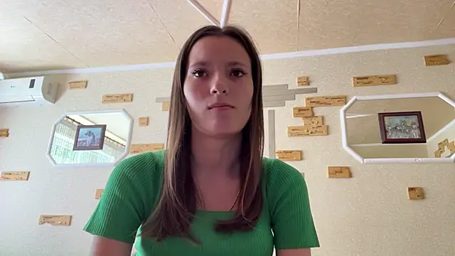 Snapshot of VersedFiend chatting on 2, 6, 2026 VersedFiend online show from 2, 6, 2026
