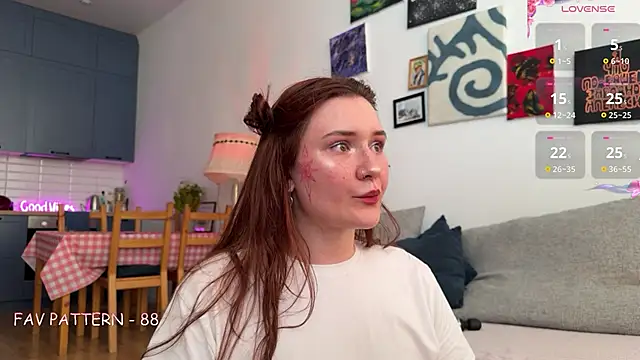 Snapshot of AurikTrix chatting on 15, 6, 2026 AurikTrix online show from 15, 6, 2026