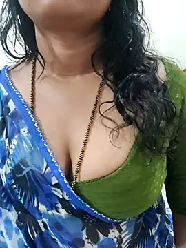 Snapshot of Ramya_456 chatting on 18, 6, 2026 Ramya 456 online show from 18, 6, 2026