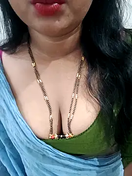 Snapshot of Ramya_456 chatting on 25, 5, 2026 Ramya 456 online show from 25, 5, 2026