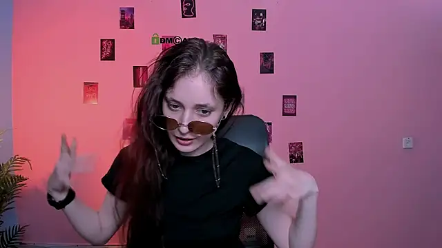nami glow online show from 18, 7, 2026