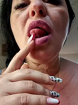 Snapshot of angelicalov chatting on 29, 5, 2026 angelicalov online show from 29, 5, 2026