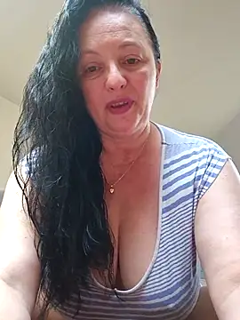 Snapshot of angelicalov chatting on 6, 4, 2026 angelicalov online show from 6, 4, 2026