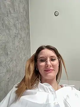 FReyja 44 online show from 10, 4, 2026