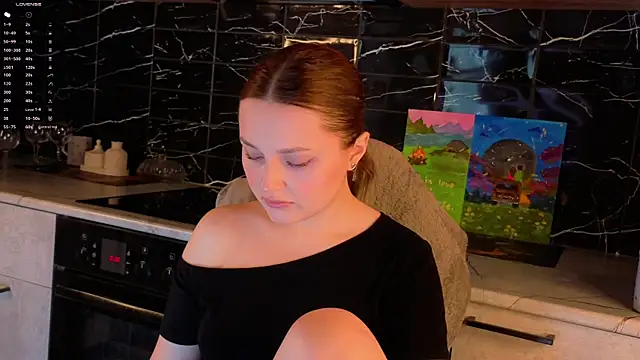 LorriMonz online show from 29, 5, 2026
