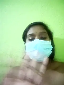 Snapshot of bannerjeesneha20 chatting on 28, 3, 2026 bannerjeesneha20 online show from 28, 3, 2026