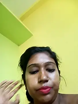 bannerjeesneha20 online show from 6, 5, 2026