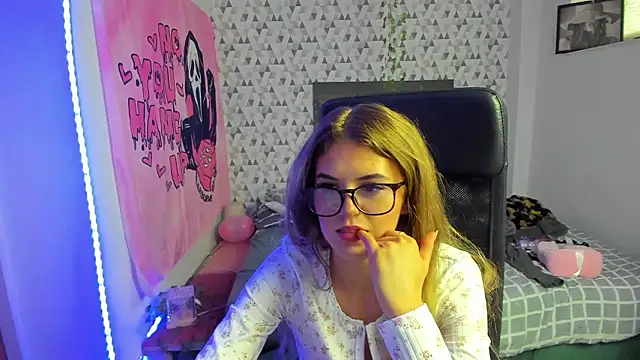 Snapshot of iness_lex chatting on 24, 3, 2026 iness lex online show from 24, 3, 2026