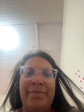 Ninfetinha35 online show from 9, 5, 2026