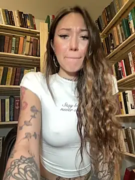 Snapshot of SaintSquirt chatting on 29, 5, 2026 SaintSquirt online show from 29, 5, 2026