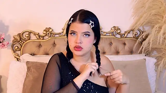 Elodie Laurent online show from 12, 5, 2026