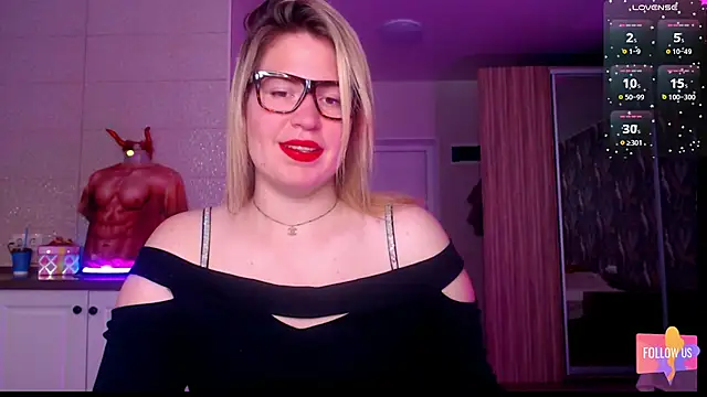 Snapshot of vip_sweetnes chatting on 5, 4, 2026 vip sweetnes online show from 5, 4, 2026