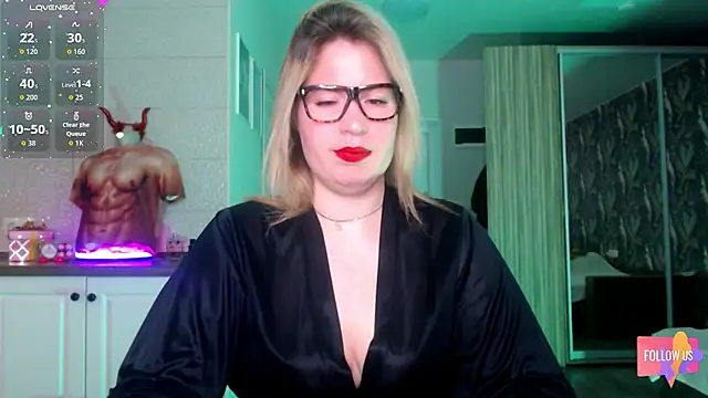 Snapshot of vip_sweetnes chatting on 15, 4, 2026 vip sweetnes online show from 15, 4, 2026