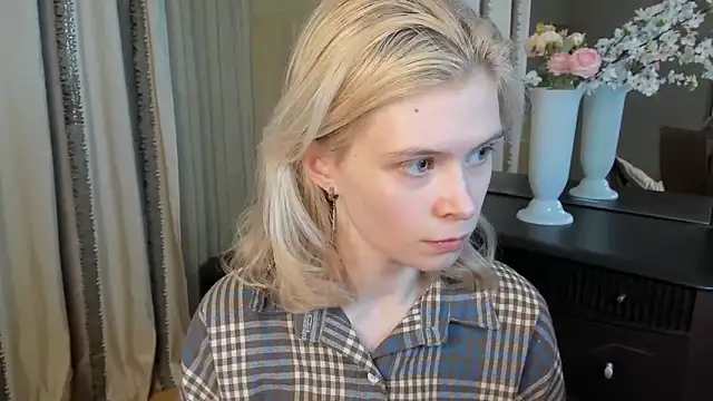 CarleySuski online show from 24, 3, 2026