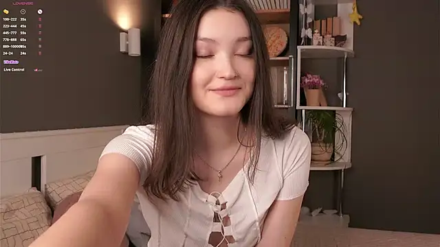 GussieGoold online show from 14, 4, 2026