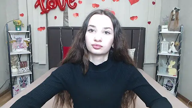 Je55icaBreeze online show from 10, 4, 2026