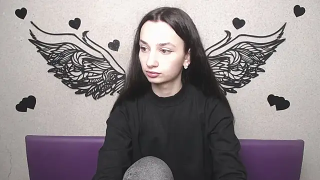 Je55icaBreeze online show from 2, 5, 2026