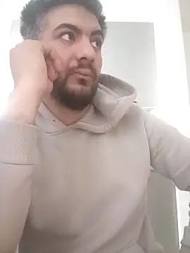 nighthunter2703 online show from 26, 3, 2026