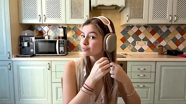 Miss days online show from 24, 3, 2026