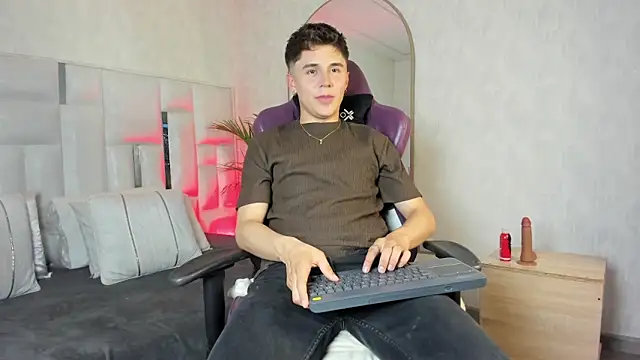 Snapshot of Juandagoom chatting on 12, 4, 2026 Juandagoom online show from 12, 4, 2026