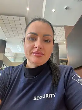 Snapshot of Simona_love777 chatting on 10, 4, 2026 Simona love777 online show from 10, 4, 2026