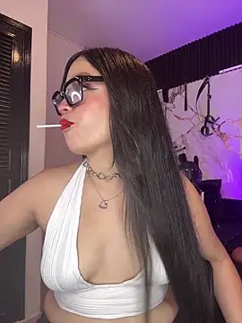 Snapshot of Darkrisnah chatting on 1, 6, 2026 Darkrisnah online show from 1, 6, 2026