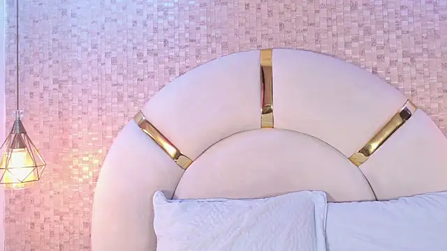 celestte sm online show from 10, 7, 2026