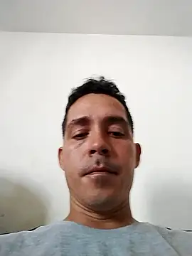 Snapshot of Gabriel_leon33 chatting on 28, 3, 2026 Gabriel leon33 online show from 28, 3, 2026