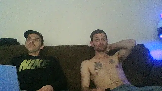 Snapshot of DavidEugeneOr chatting on 4, 4, 2026 DavidEugeneOr online show from 4, 4, 2026