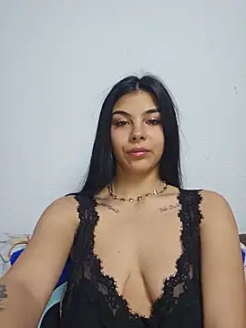 Snapshot of Crissdesire chatting on 20, 6, 2026 Crissdesire online show from 20, 6, 2026