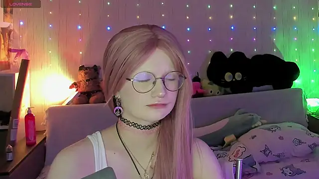 JulietFisher online show from 6, 6, 2026