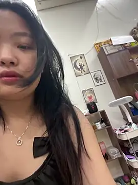 quynhanh08 online show from 23, 4, 2026