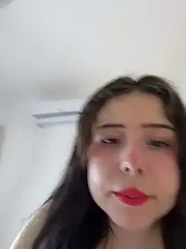 Snapshot of leiawifey chatting on 4, 4, 2026 leiawifey online show from 4, 4, 2026