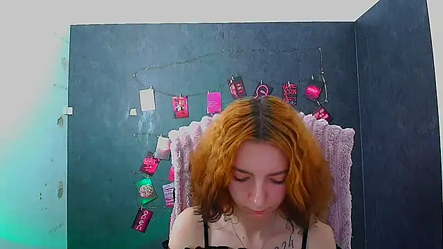 Snapshot of Butterfly_Milly chatting on 24, 6, 2026 Butterfly Milly online show from 24, 6, 2026