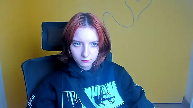 Butterfly Milly online show from 25, 4, 2026