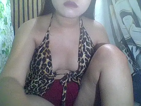 Snapshot of mae68902 chatting on 15, 4, 2026 mae68902 online show from 15, 4, 2026
