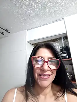 SamanthaRosse01  online show from 21, 4, 2026