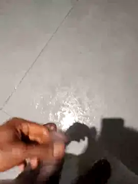 luck00y online show from 9, 4, 2026