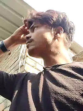 luck00y online show from 10, 4, 2026