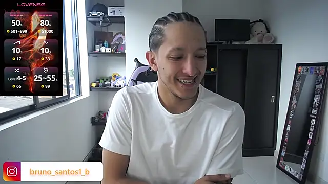 Bruno santos1 online show from 20, 5, 2026