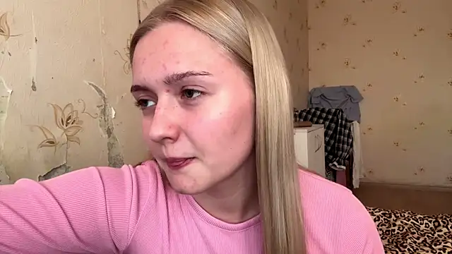 Sophia Blonde online show from 16, 4, 2026