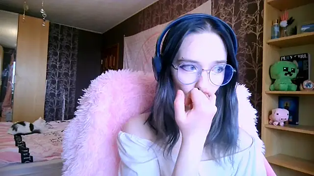Snapshot of baby_onface chatting on 28, 4, 2026 baby onface online show from 28, 4, 2026