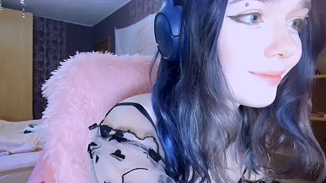 Snapshot of baby_onface chatting on 20, 5, 2026 baby onface online show from 20, 5, 2026