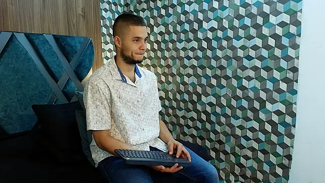 Snapshot of Joaho_Fernandez chatting on 14, 6, 2026 Joaho Fernandez online show from 14, 6, 2026
