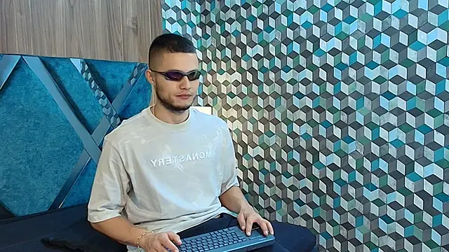 Snapshot of Joaho_Fernandez chatting on 12, 7, 2026 Joaho Fernandez online show from 12, 7, 2026