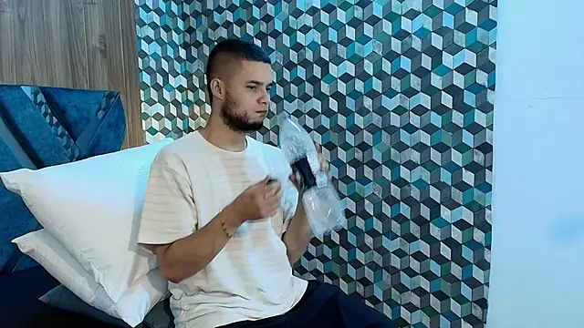 Snapshot of Joaho_Fernandez chatting on 29, 7, 2026 Joaho Fernandez online show from 29, 7, 2026