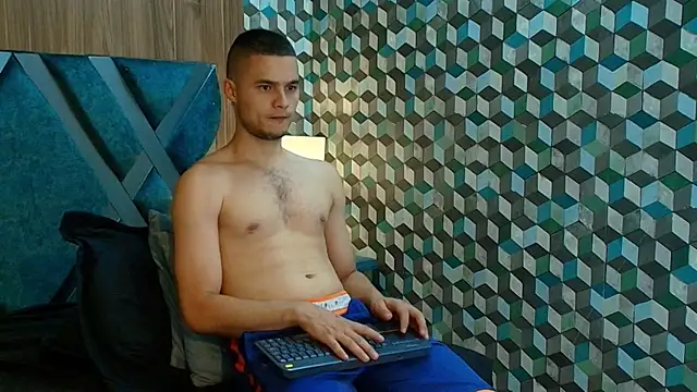 Snapshot of Joaho_Fernandez chatting on 28, 4, 2026 Joaho Fernandez online show from 28, 4, 2026