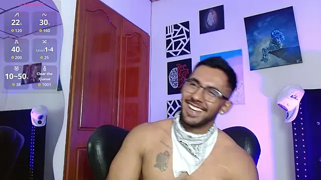 Snapshot of romanpearce_ chatting on 21, 7, 2026 romanpearce online show from 21, 7, 2026