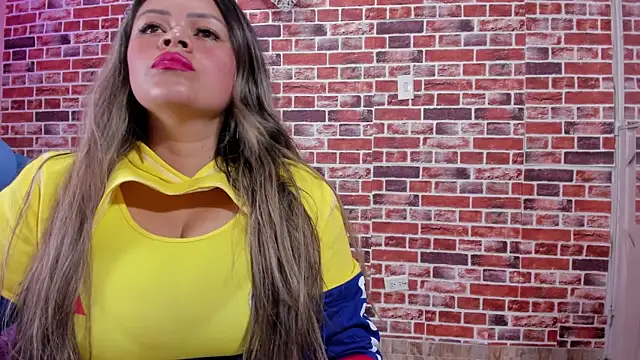 Miss Pecados online show from 17, 6, 2026